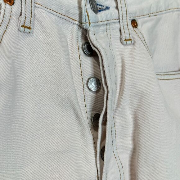 Re/Done X Levis Original High Rise Distressed Raw Hem Shorts Women Size 27 NWOT - Picture 4 of 13